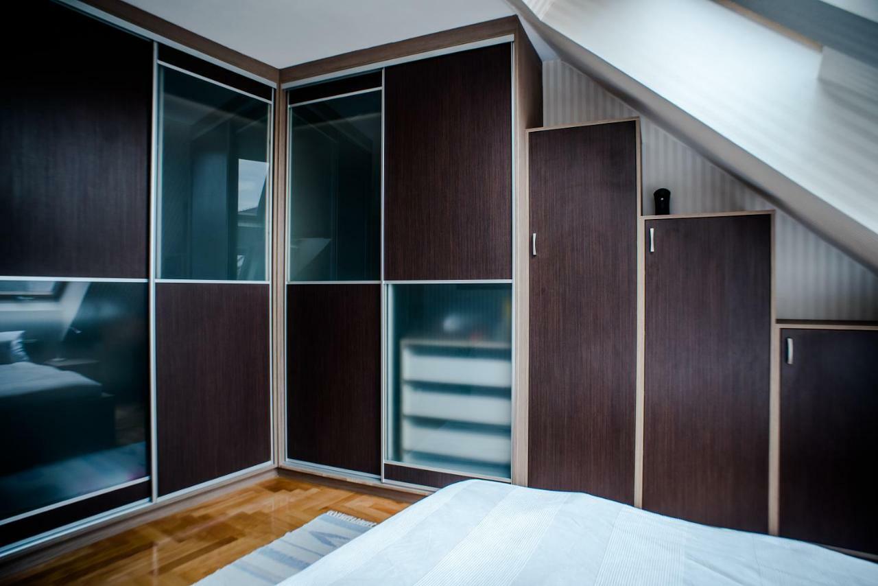 Hollo Apartment - Private Garage - A/C Budapest Exterior photo